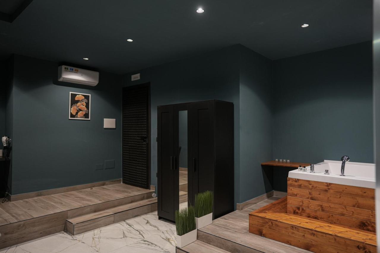 Favorite Room Нола Екстер'єр фото